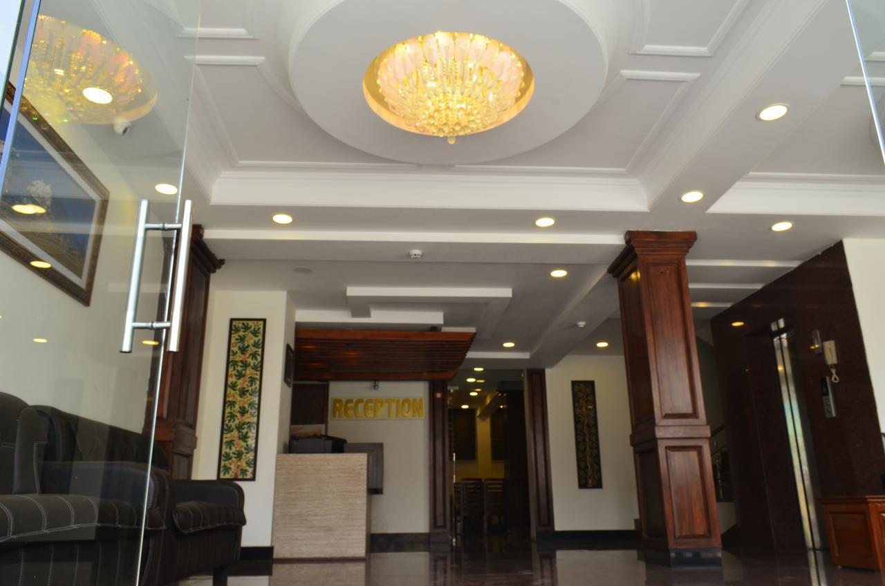 Hotel The Valley View Kashmir Srīnagar Exterior foto