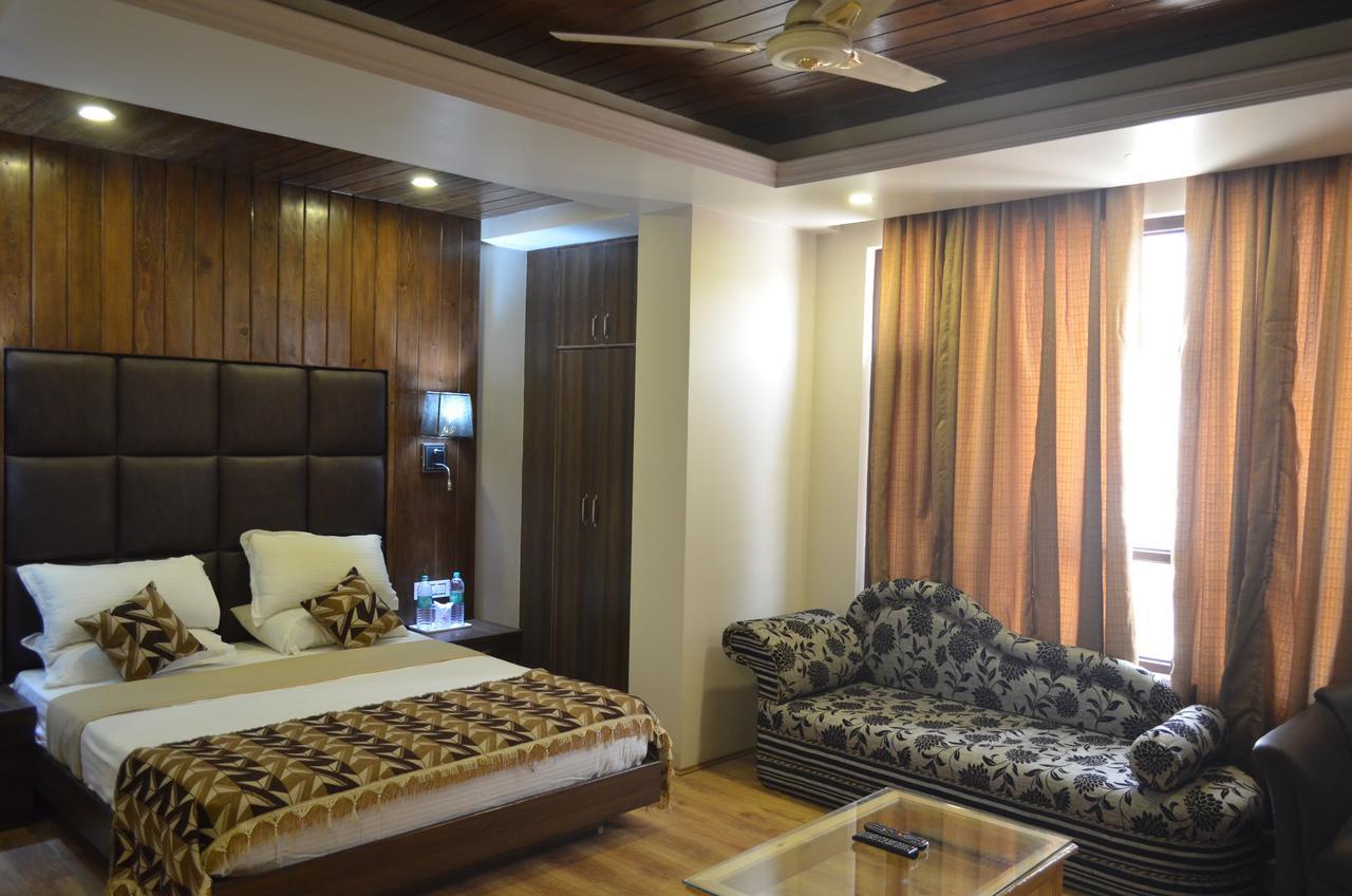 Hotel The Valley View Kashmir Srīnagar Exterior foto